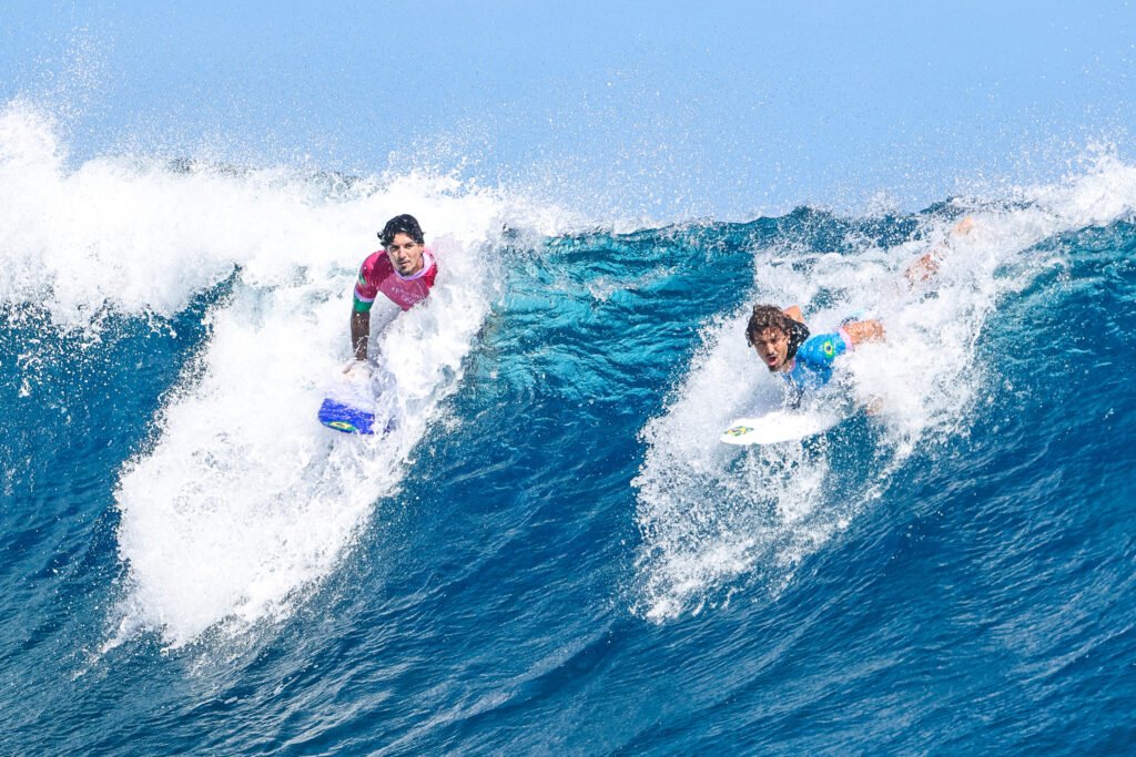 Gabriel Medina e João Chumbinho