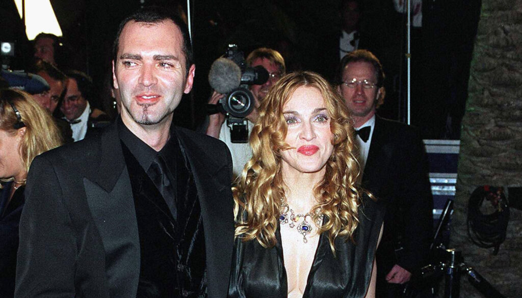 Madonna e irmão