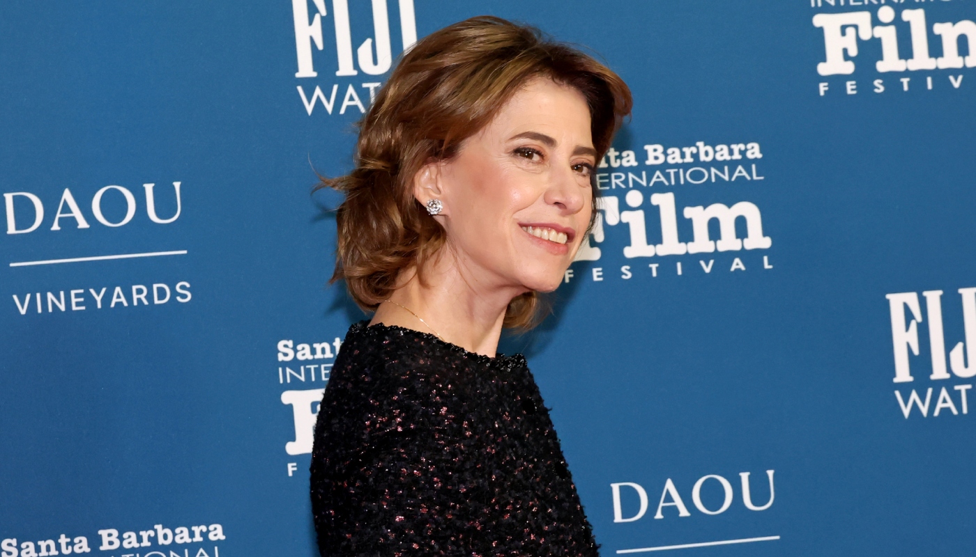 Atriz renomada americana rasga elogios à Fernanda Torres: “Te venero”