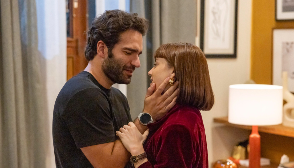 Afonso e Solange em "Vale Tudo". (Créditos: Reprodução / Globo)
