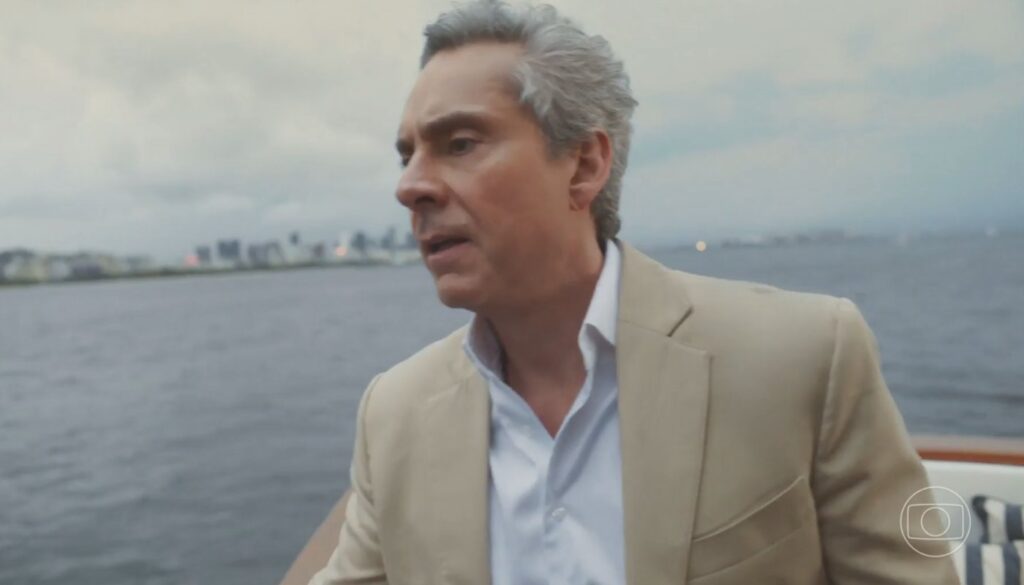 Marco Aurélio (Alexandre Nero) em "Vale Tudo" (Crédito: Reprodução/Globoplay)
