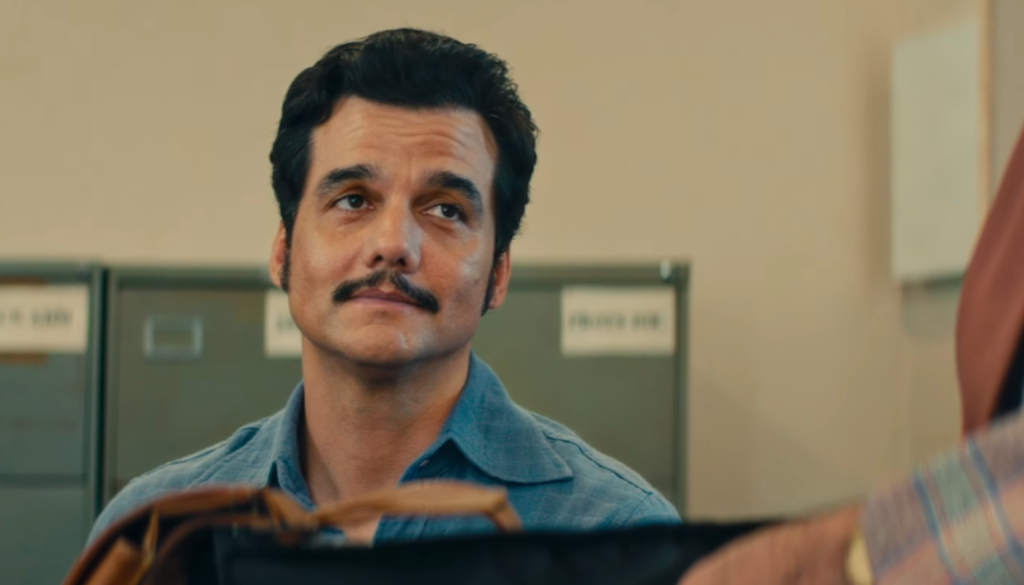 Wagner Moura em "O Agente Secreto". (Créditos: Reprodução / YouTube Vitrine Filmes)