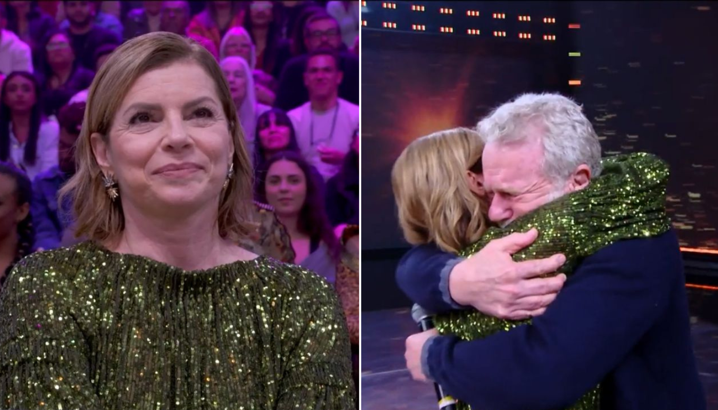 Debora Bloch recebe homenagem do pai, Jonas Bloch, durante retrospectiva de sua carreira