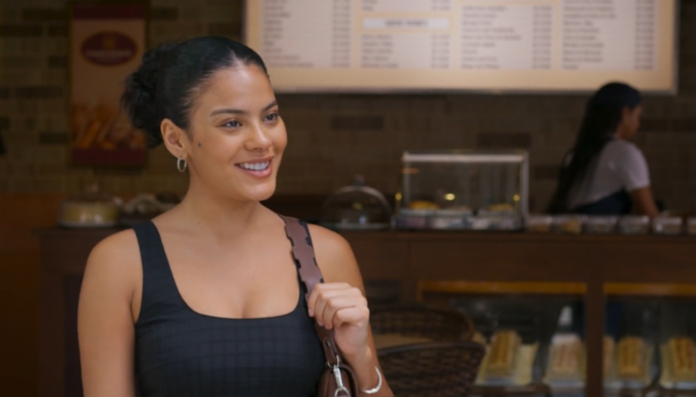 Maria de Fátima (Bella Campos). (Créditos: Reprodução / Globoplay)