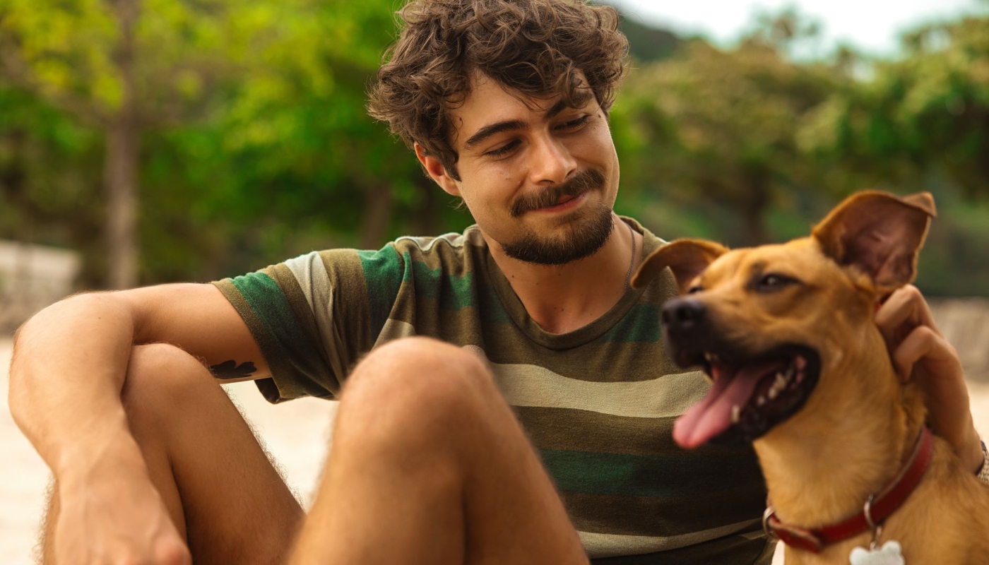 “Caramelo” é o novo fenômeno da Netflix: filme brasileiro encanta e emociona