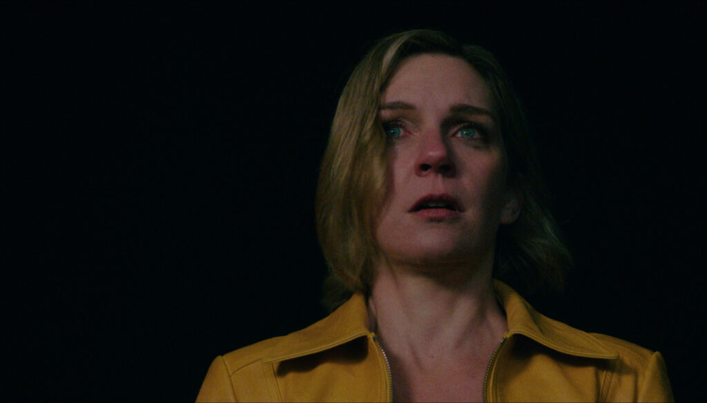 Rhea Seehorn em "Pluribus"