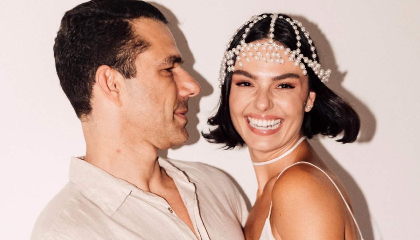 Marcus Buaiz se derrete por Isis Valverde no 1° ano de casamento deles: “Maior conquista”