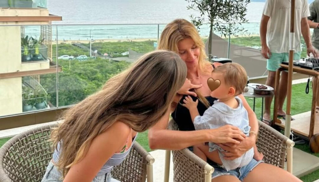 Gisele mostra registros raros em família