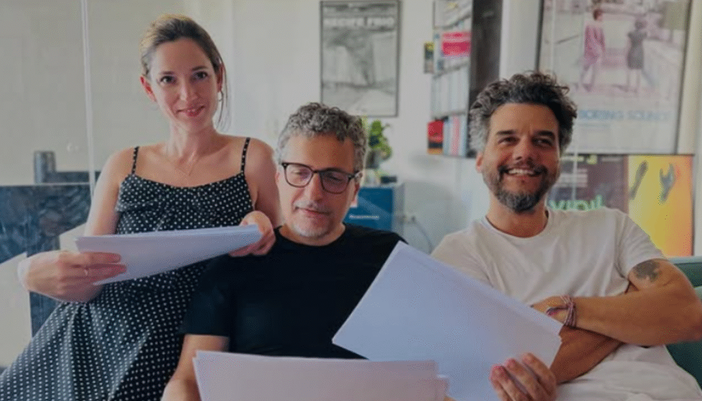 Emilie Lesclaux, Kléber Mendonça Filho e Wagner Moura. (Créditos: Reprodução / Instagram @kleber_mendonca_filho)