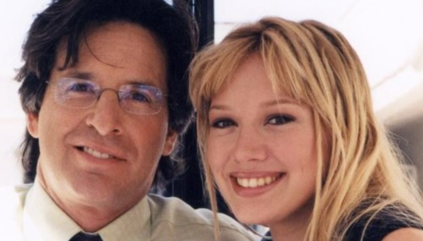“Eternamente grata”: Hilary Duff lamenta morte de Robert Carradine, seu pai em “Lizzie McGuire”
