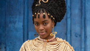 Nicolly Fernandes como Kênia. (Crédito: Reprodução / Globo / Estevam Avellar)