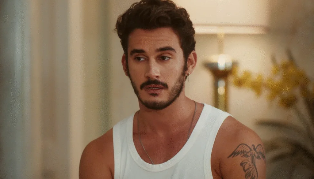 João Raul (Filipe Bragança). (Crédito: Reprodução/Globoplay) 