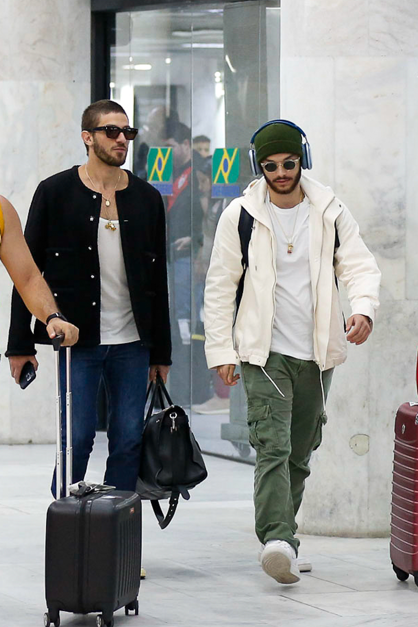 Chay Suede e o irmão, Guilherme