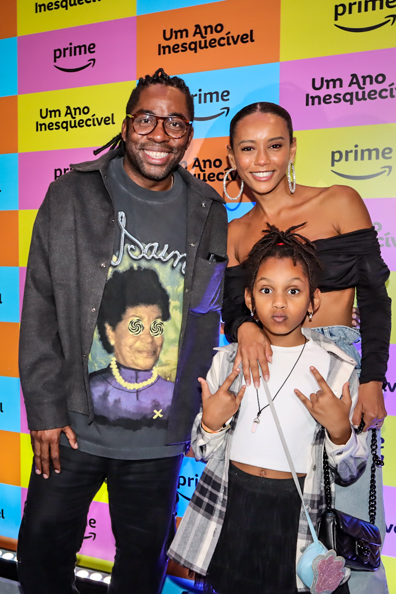 Lázaro Ramos e Taís Araujo com a filha mais nova, Maria Antonia