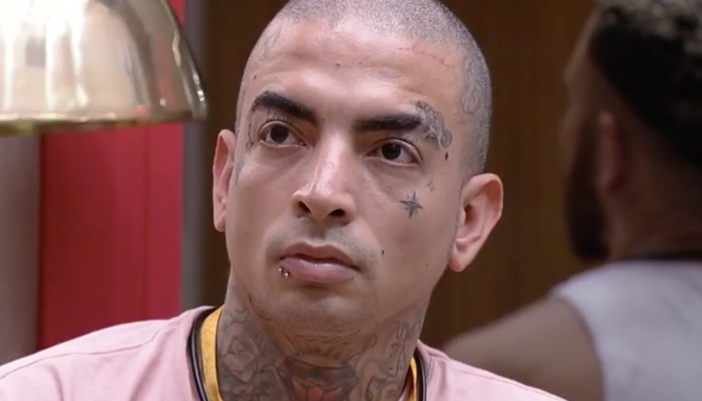 MC Guimê no momento da expulsão