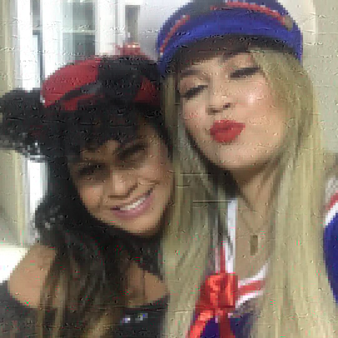 Marília Mendonça com a mãe, Dona Ruth
