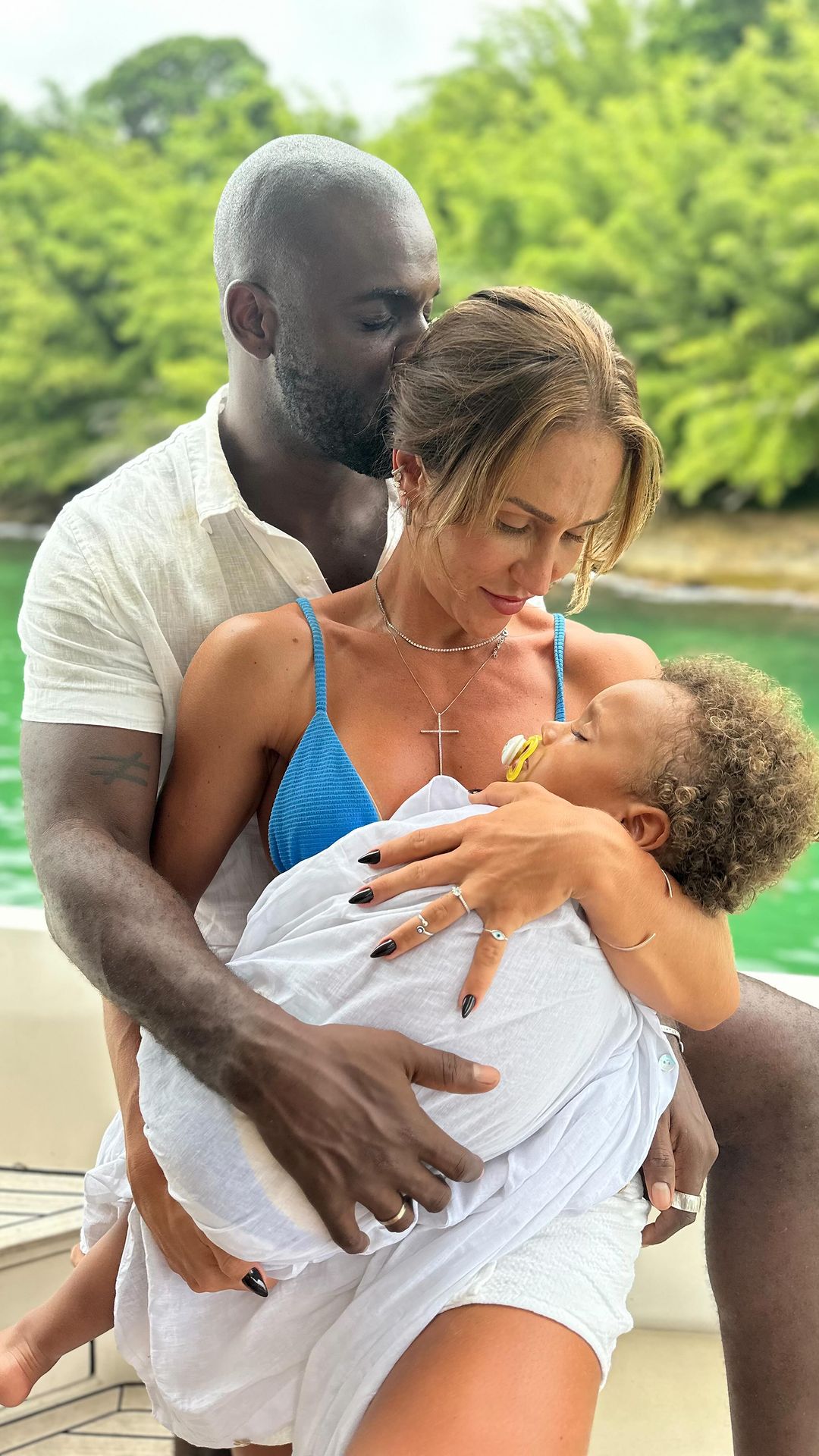 Rafael Zulu, Aline Becker e o filho, Kalu