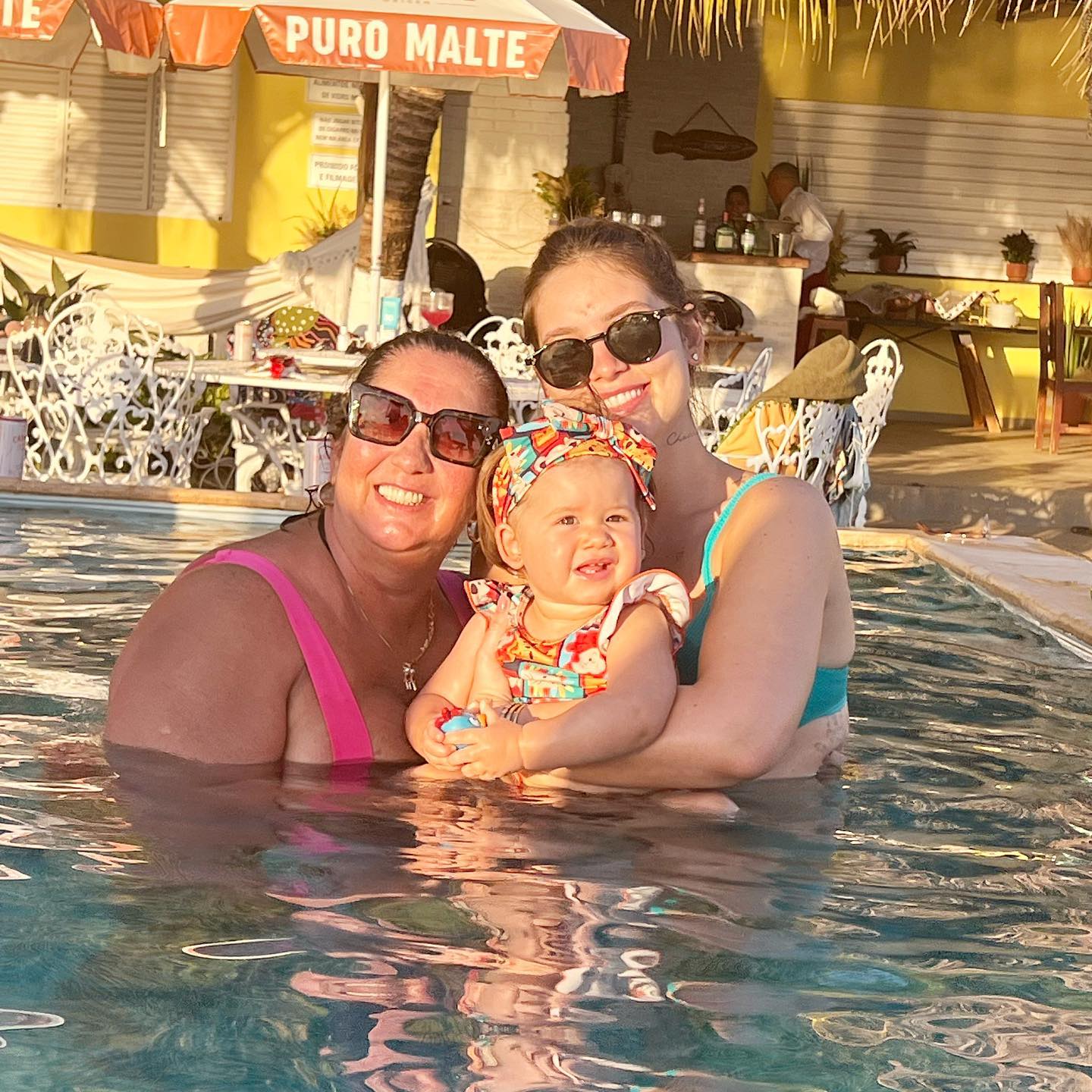 Virginia, Zé Felipe e a mãe, Margareth