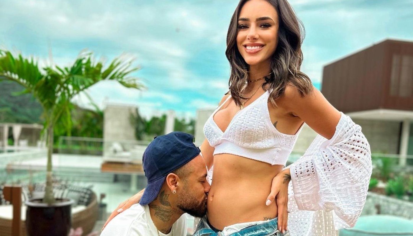 Bruna Biancardi anuncia gravidez de Neymar