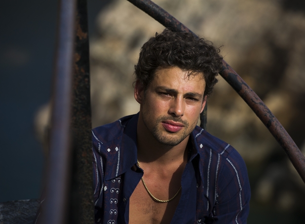 Curiosidades sobre a vida e a carreira de Cauã Reymond