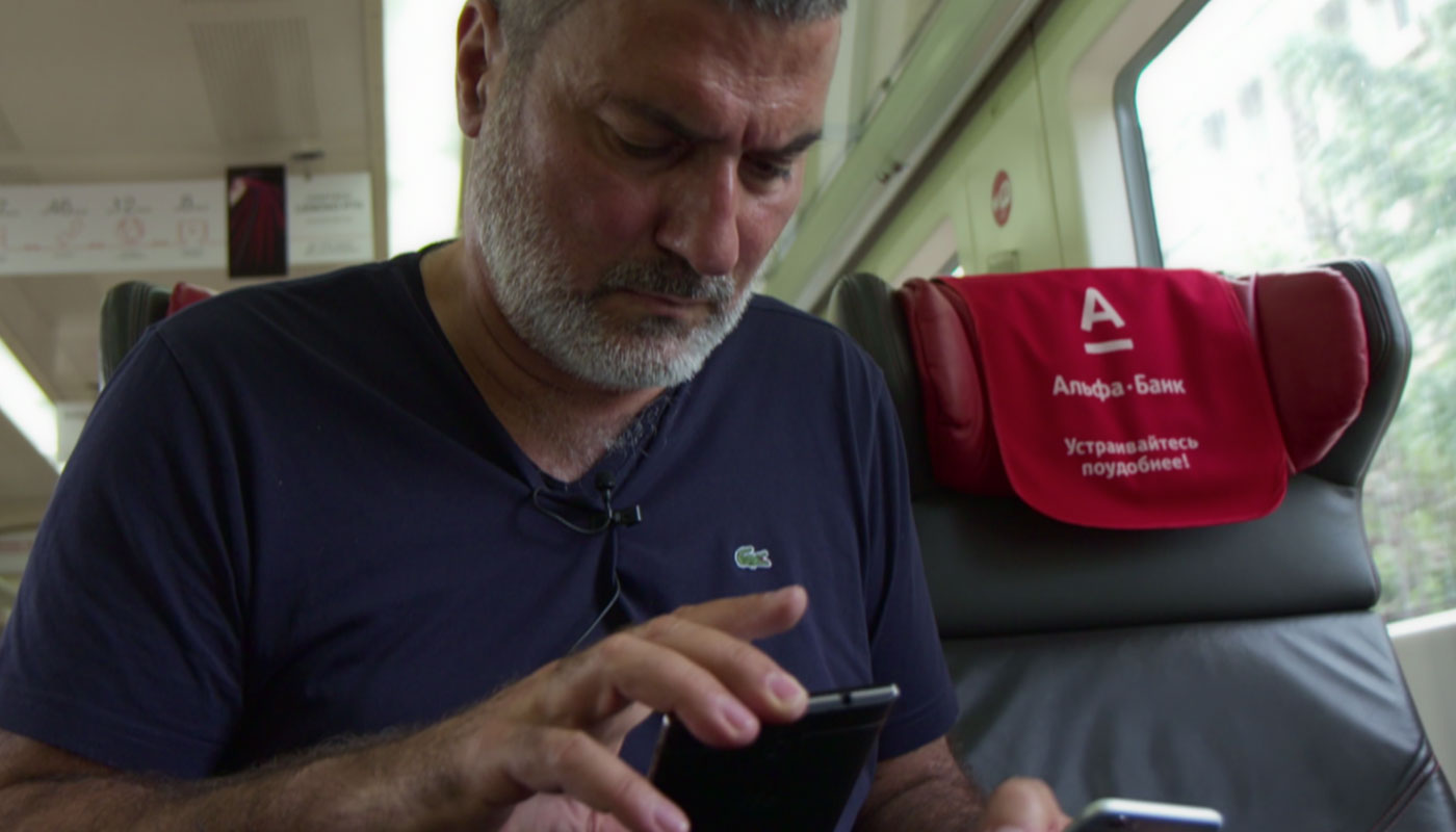 Médico italiano Paolo Macchiarini em cena do documentário