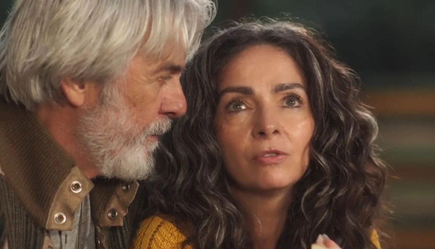 Dora (Claudia Ohana) e Fábio (Zé Carlos Machado) em