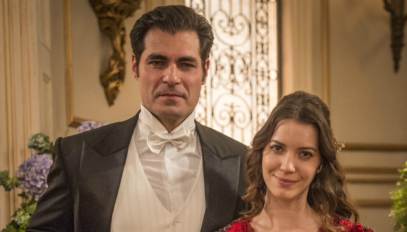 Luta entre Brandão e Xavier e sufoco no trem: fotos mostram tensão das últimas cenas