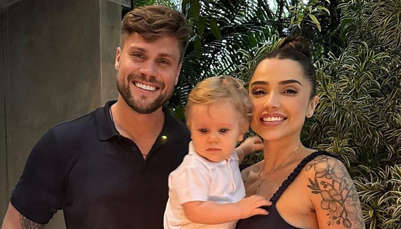 Breno, Paula e o pequeno Theo