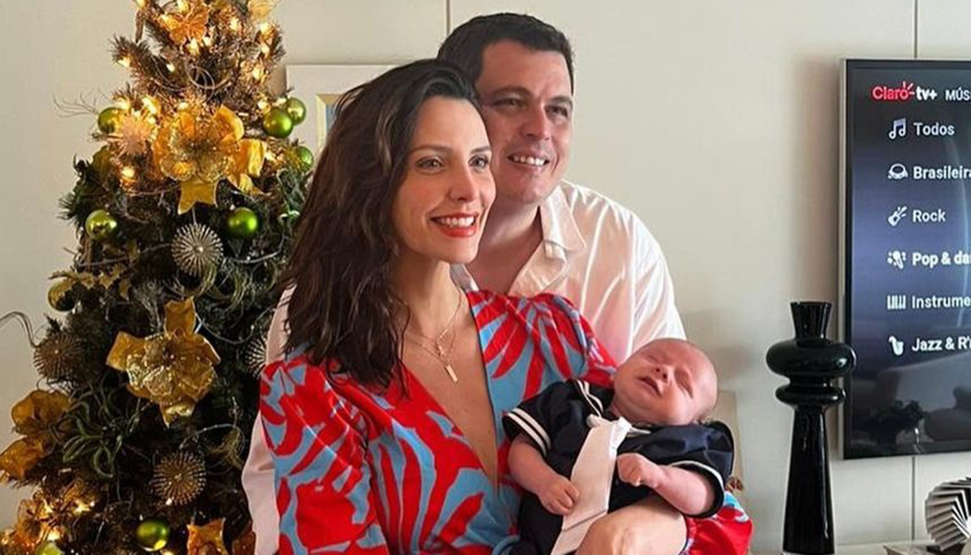 Camila Rodrigues hoje com a família