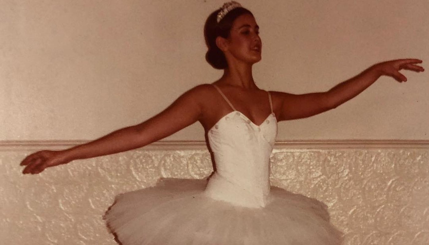 Quando bailarina, Fátima Bernardes deu aula de dança para crianças
