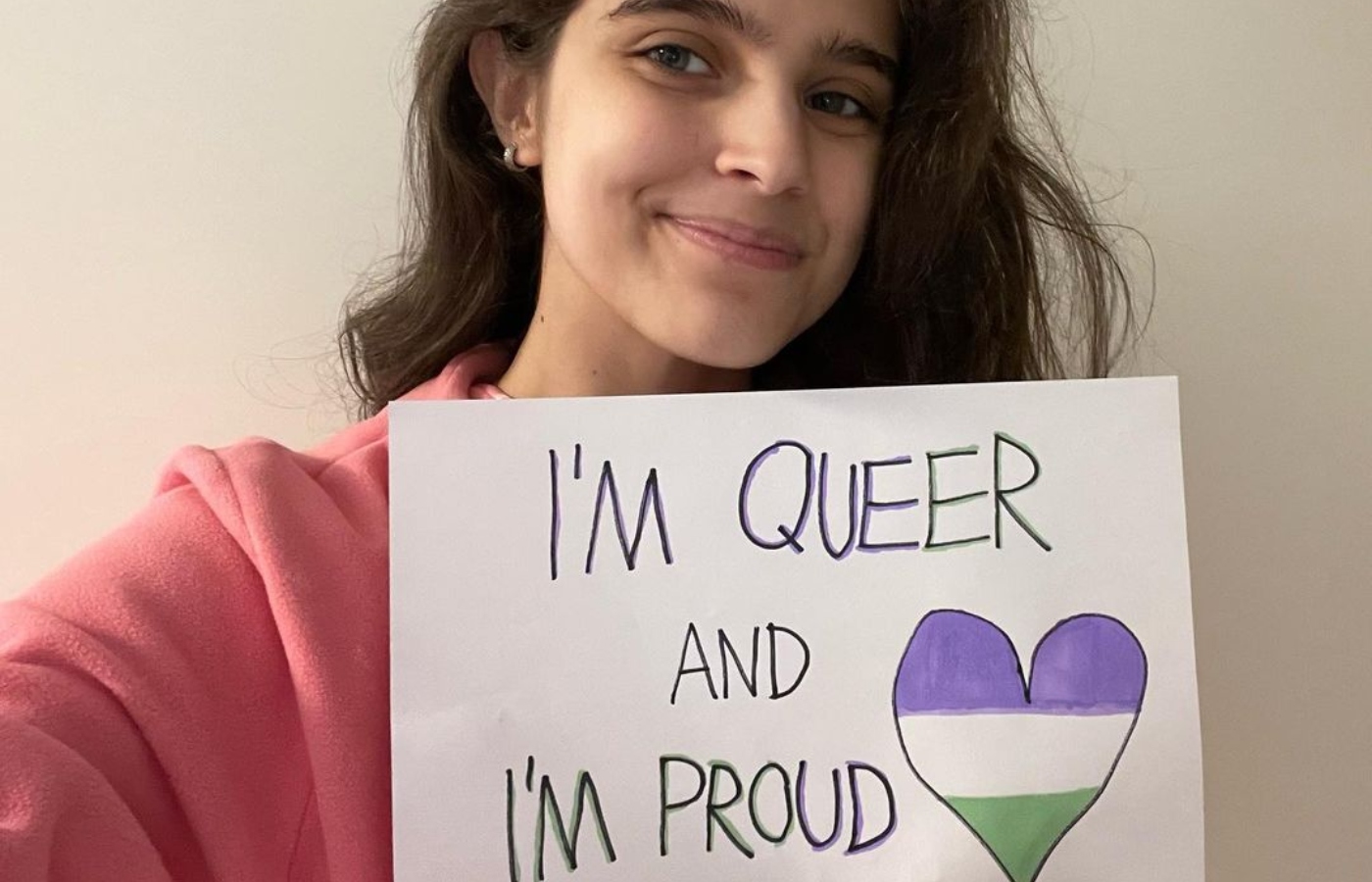 Valentina, filha de Tadeu, se declara queer