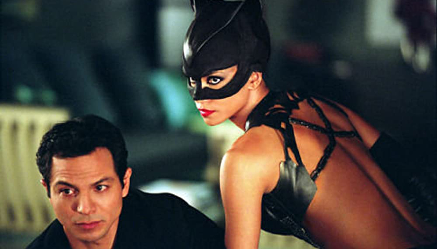 Halle Berry como a