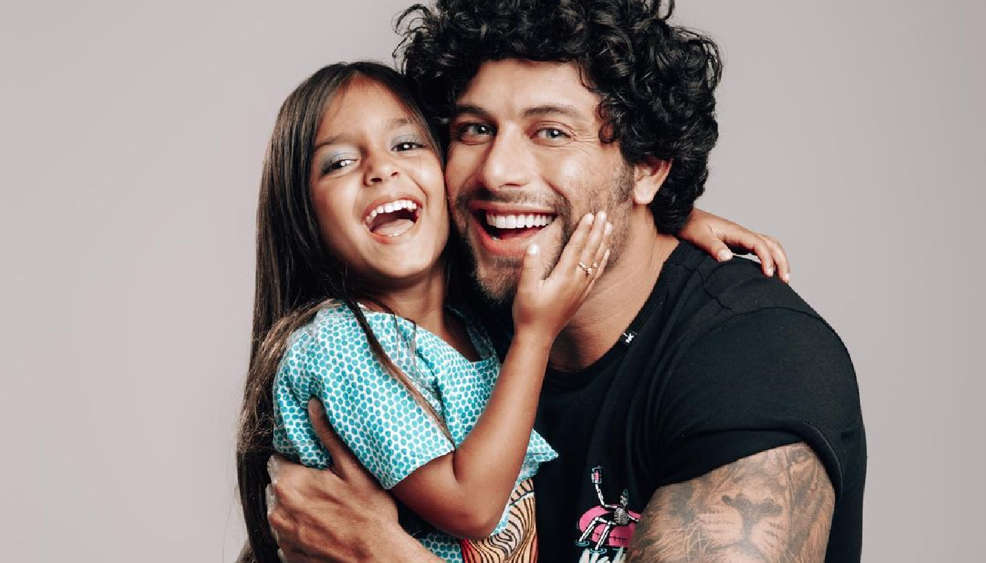 Beleza de Malena costuma dar o que falar nas redes sociais do pai