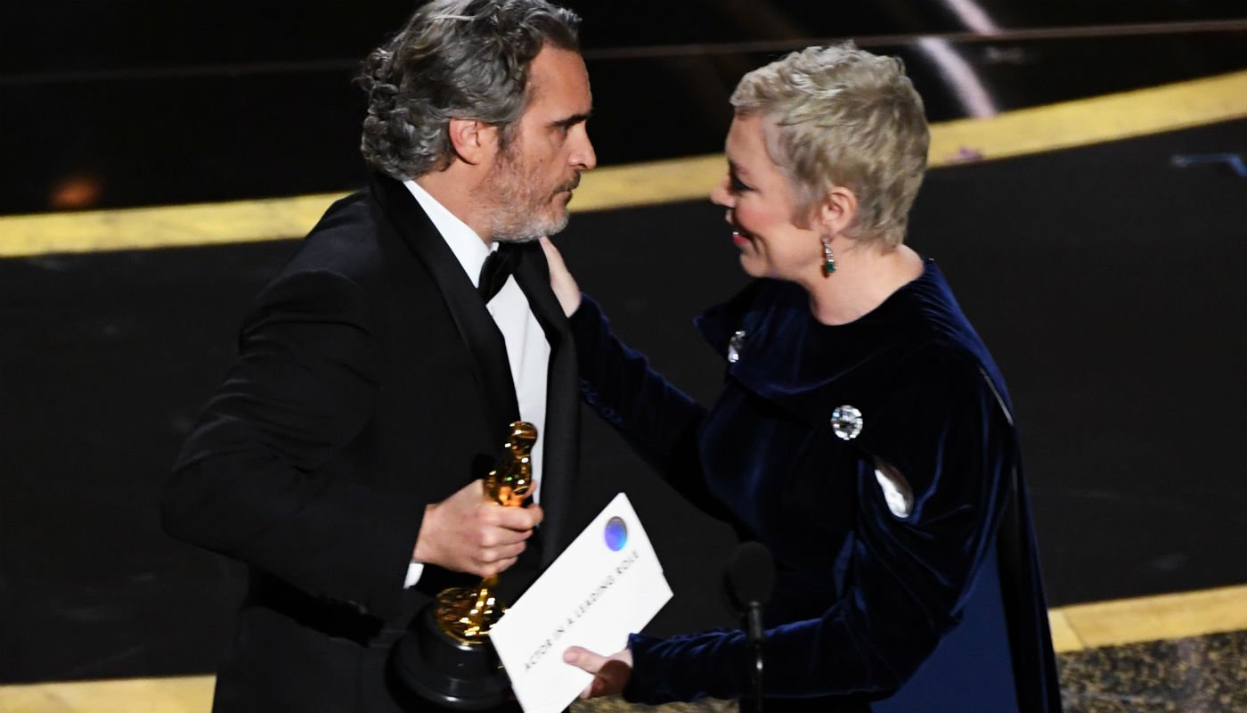 Vencedor do Oscar, Joaquin Phoenix é aplaudido de pé após discurso emocionante