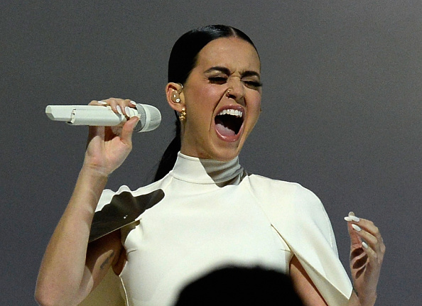 Ingressos para ver Katy Perry em SP e PR vão à venda à 0h