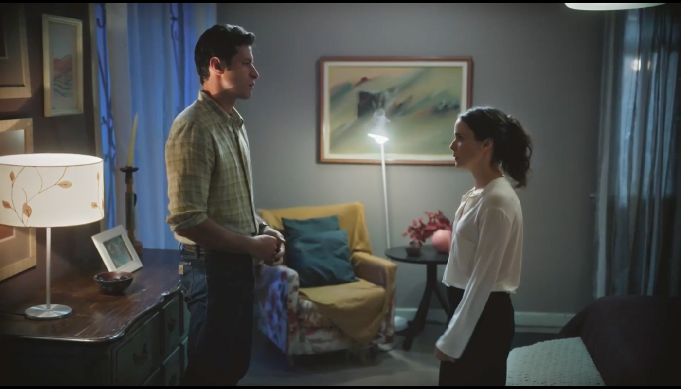 Marino (Leandro Lima) e Lucinda (Débora Falabella) em 