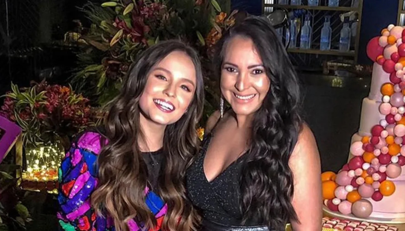 Ex-assessora de Larissa Manoela comenta polêmica e se desculpa com a atriz