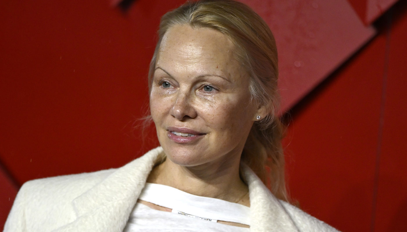 Pamela Anderson foi ícone de beleza e sensualidade nos anos 1990