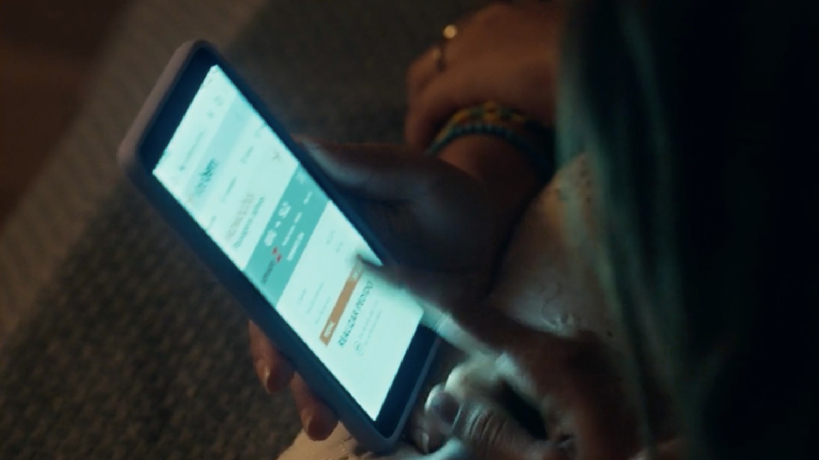 Brisa compra passagem, mesmo sem ter documentos.