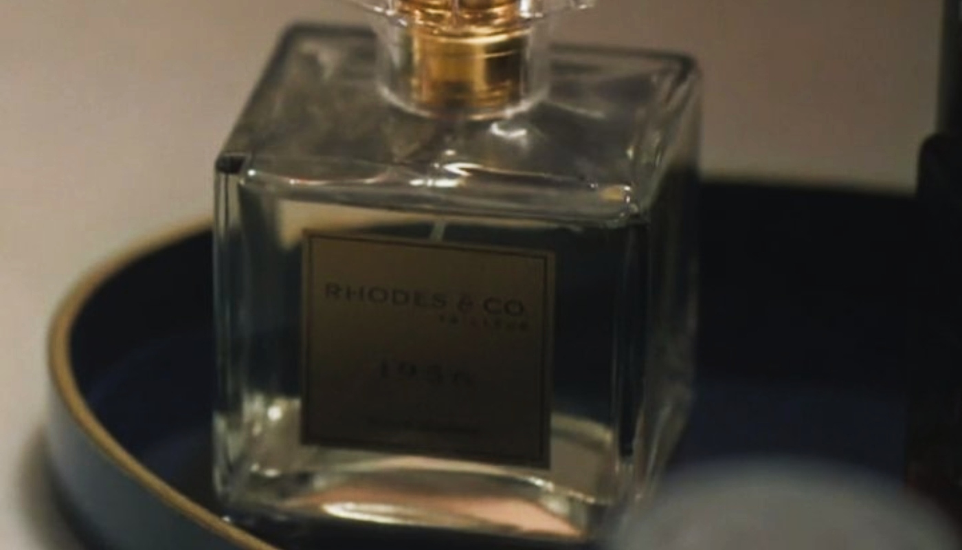 Perfume da Rhodes aparece em 