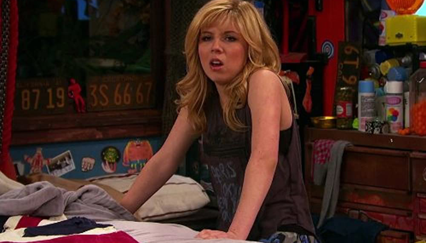 Jennette MCurdy em