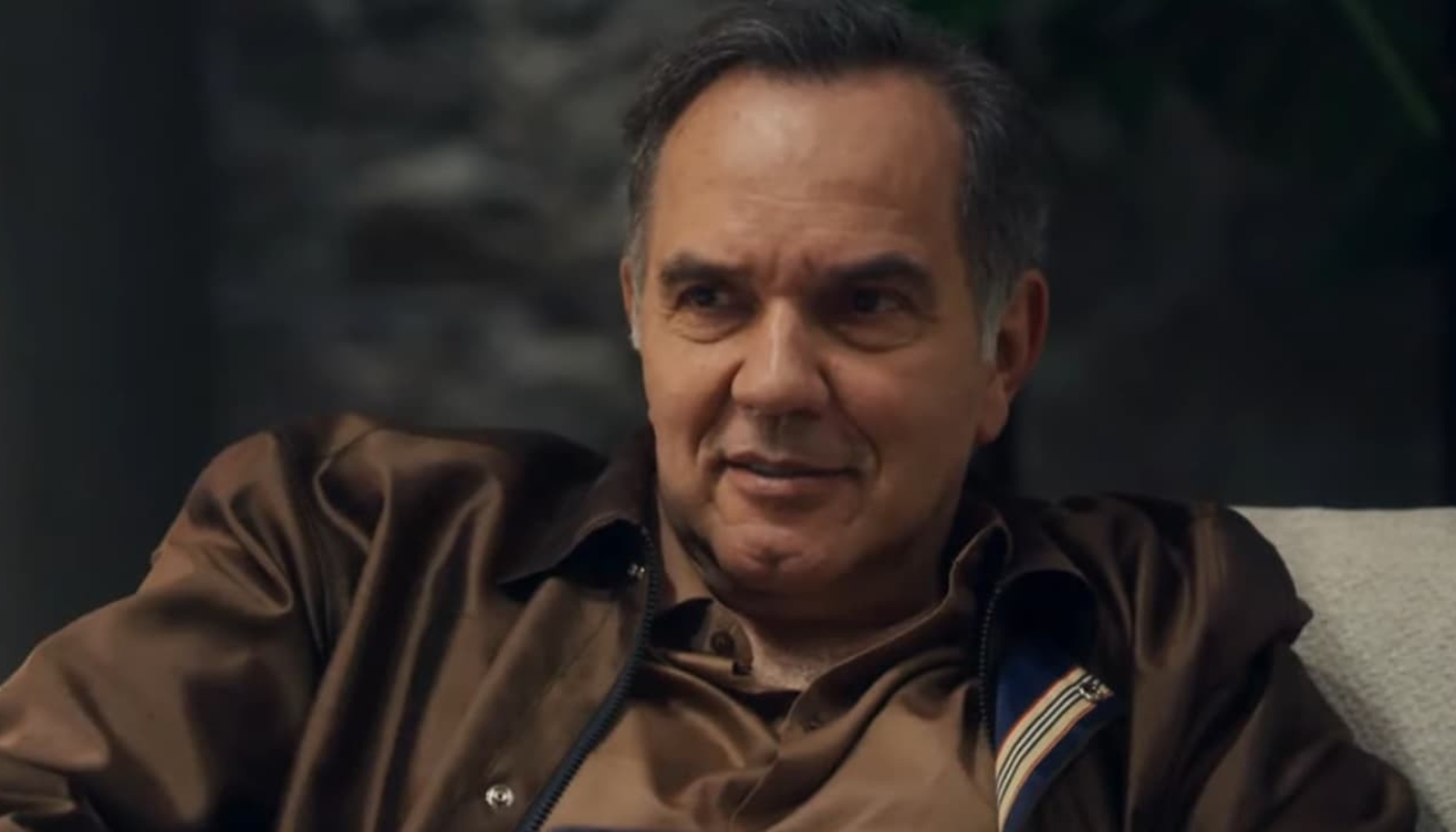 Guerra (Humberto Martins) em