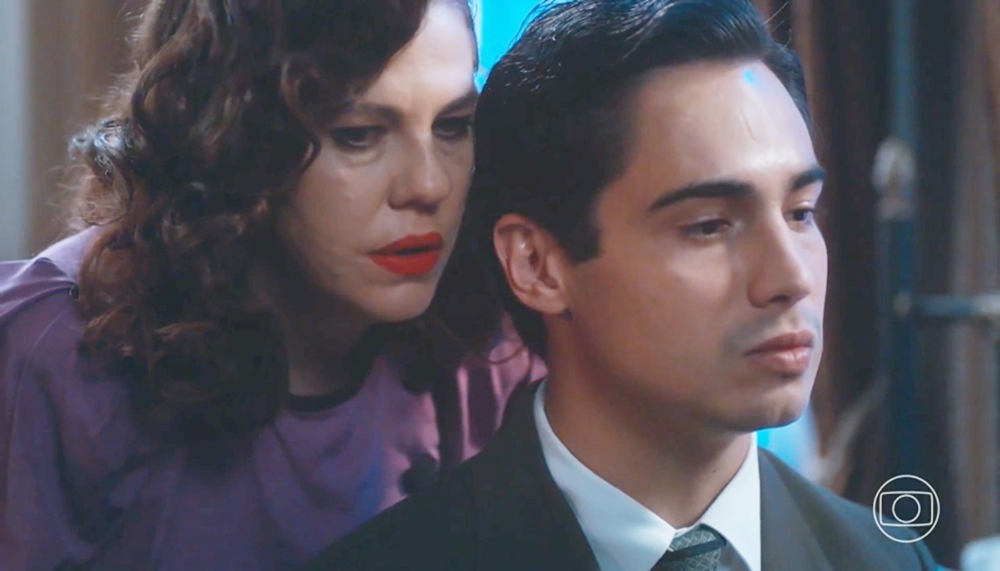Úrsula (Bárbara Paz) e Joaquim (Danilo Mesquita) em