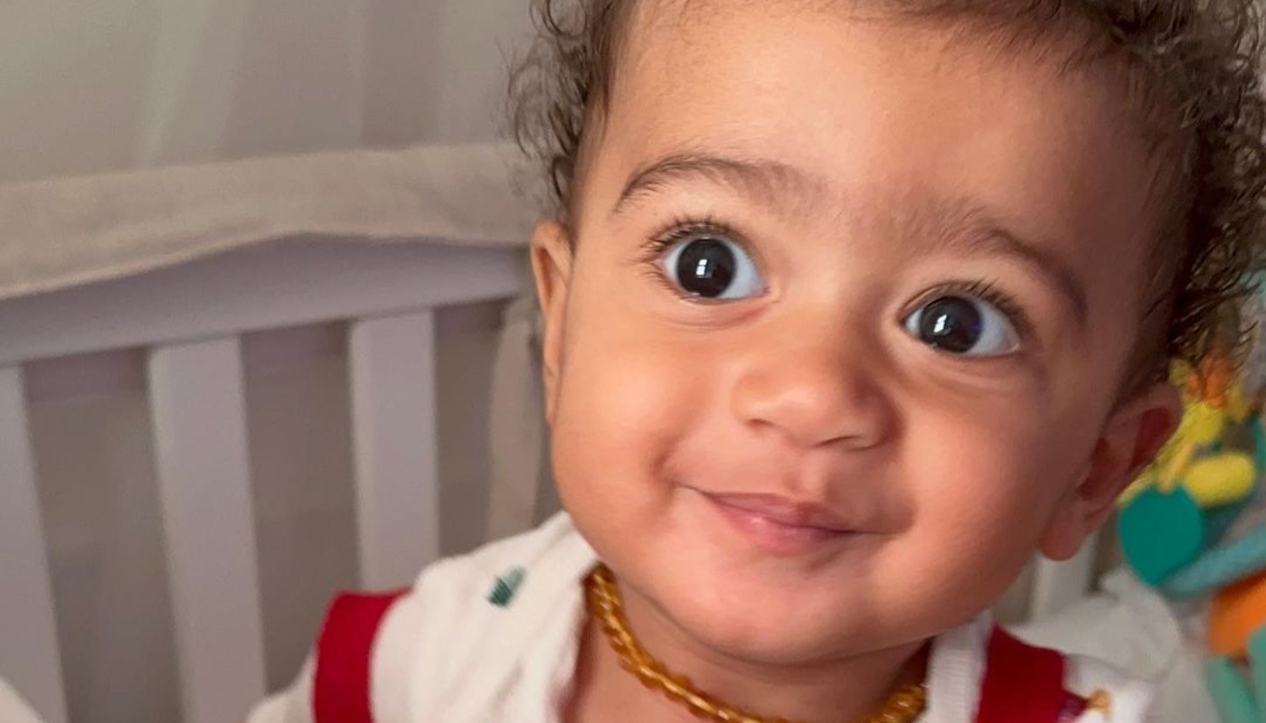 Viviane Araújo comemora os 9 meses do filho