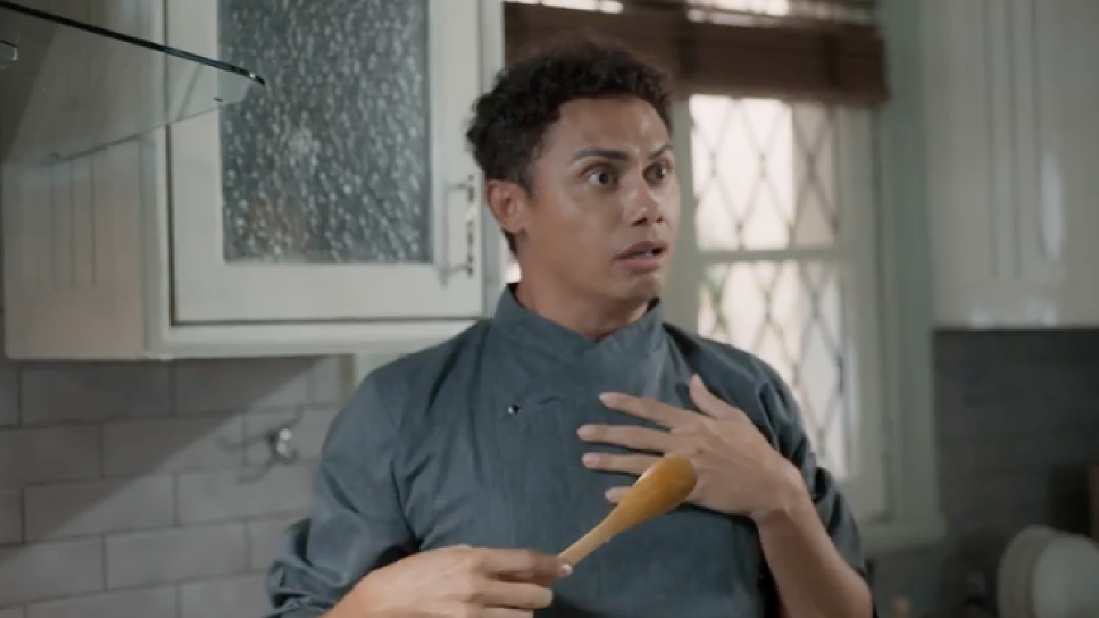 Silvero Pereira interpreta Zaquieu em